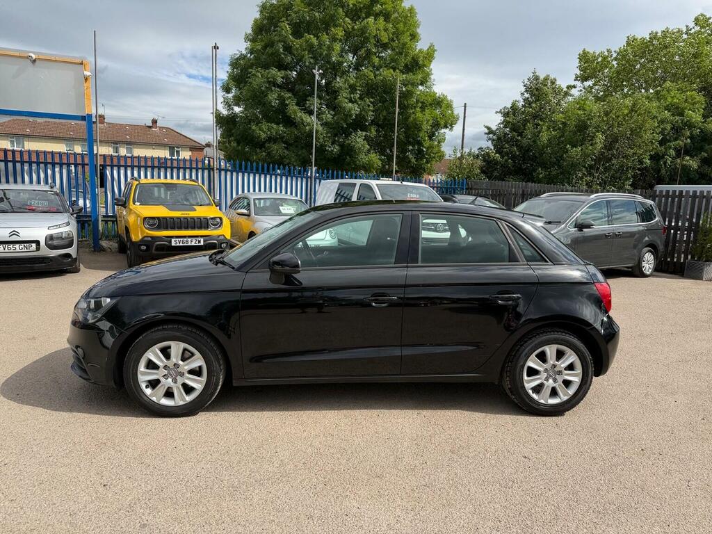 Audi A1 1.6 Tdi Se Sportback Euro 5 Ss Black #3