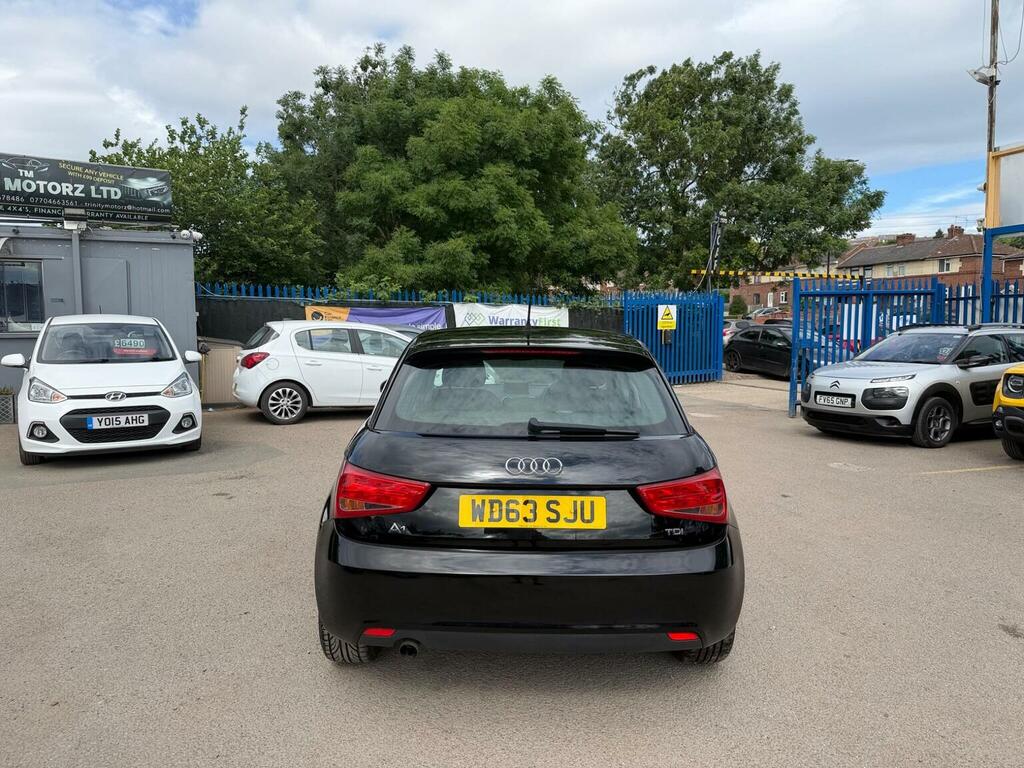 Audi A1 1.6 Tdi Se Sportback Euro 5 Ss Black #5