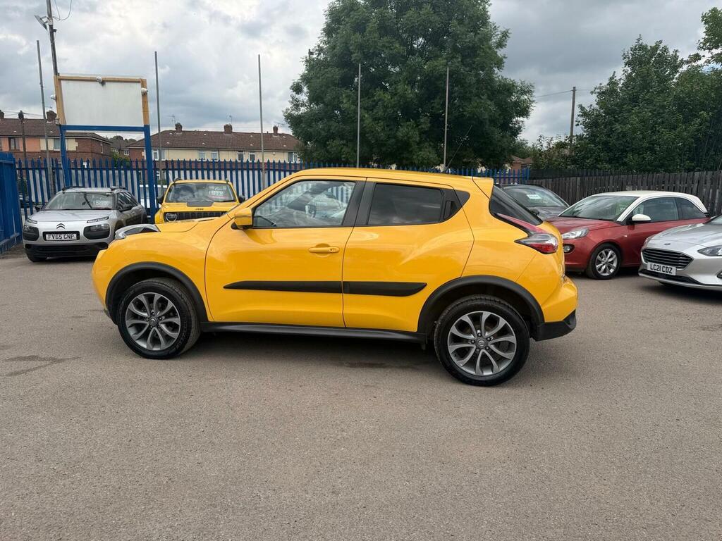 Nissan Juke 1.6 Tekna Xtron Euro 6 Yellow #2