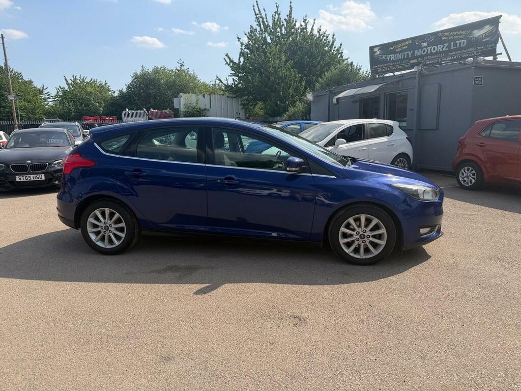 Ford Focus 1.6 Tdci Titanium Euro 5 Ss Blue