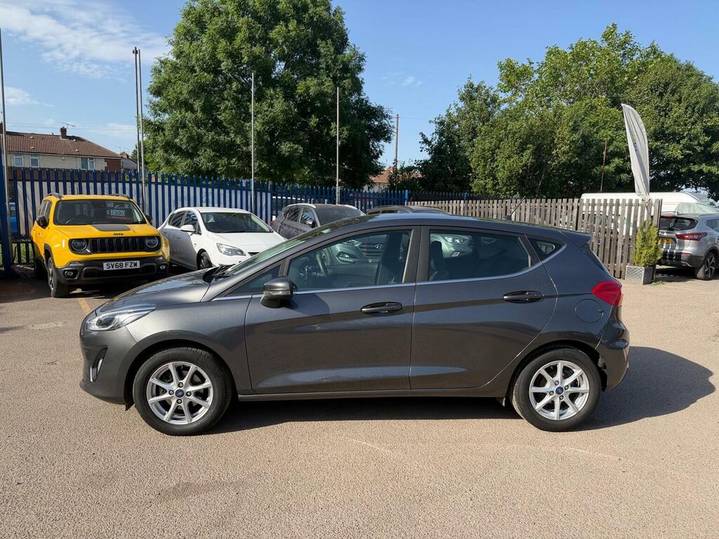 Ford Fiesta 1.1 Ti-vct Zetec Euro 6 Ss Grey #3
