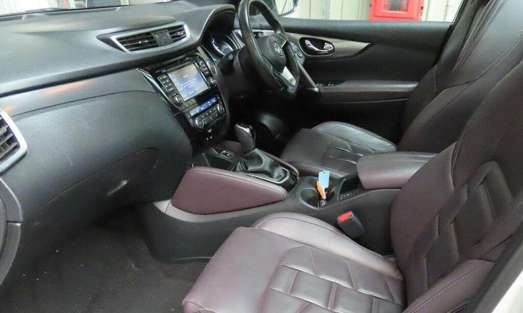 Nissan Qashqai 1.6 Dci Pilot One Edition Xtron Euro 6 Ss White #2
