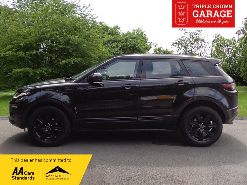 Land Rover Range Rover Evoque Ed4 Se Tech LC66YXF Black #3