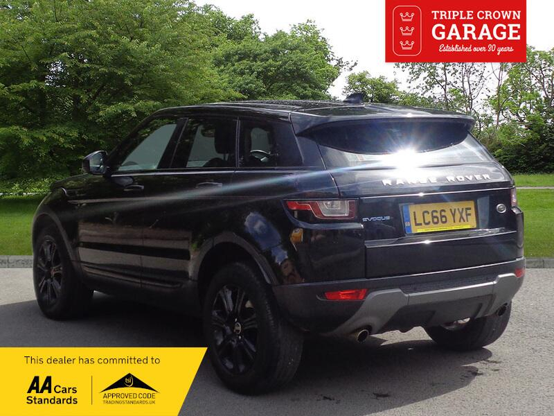 Land Rover Range Rover Evoque Ed4 Se Tech LC66YXF Black #2
