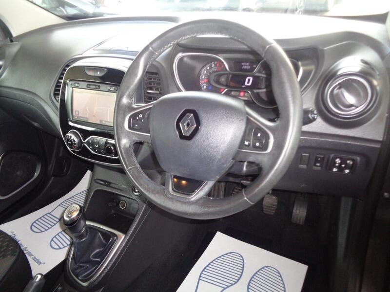 Renault Captur Dynamique Nav Tce #2