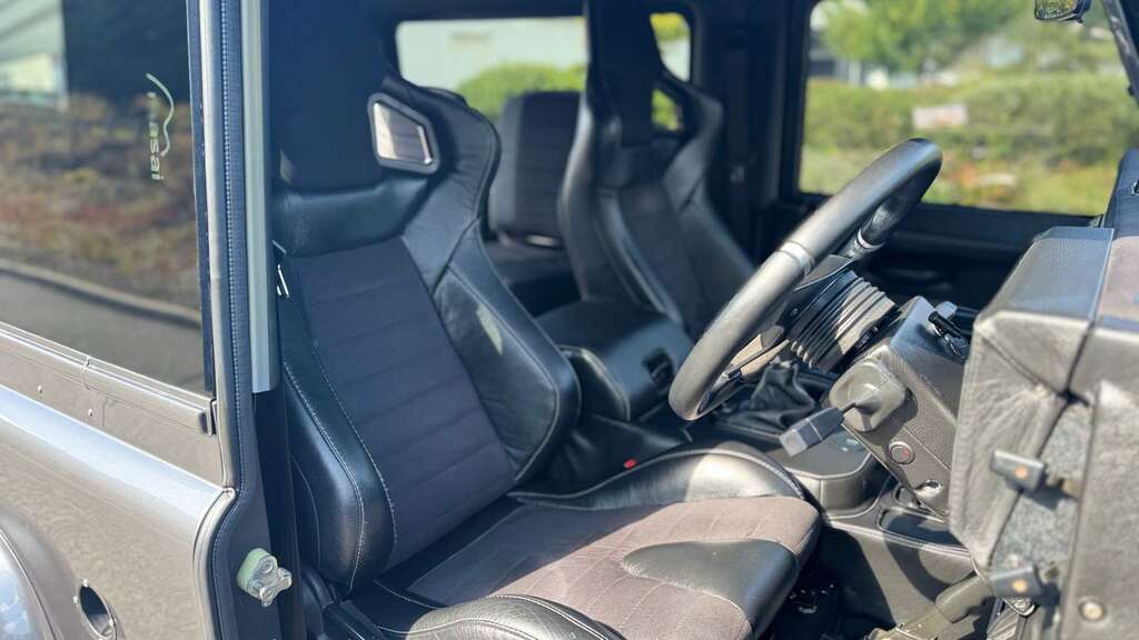 Land Rover Defender 90 Tdi U1906 Green #32