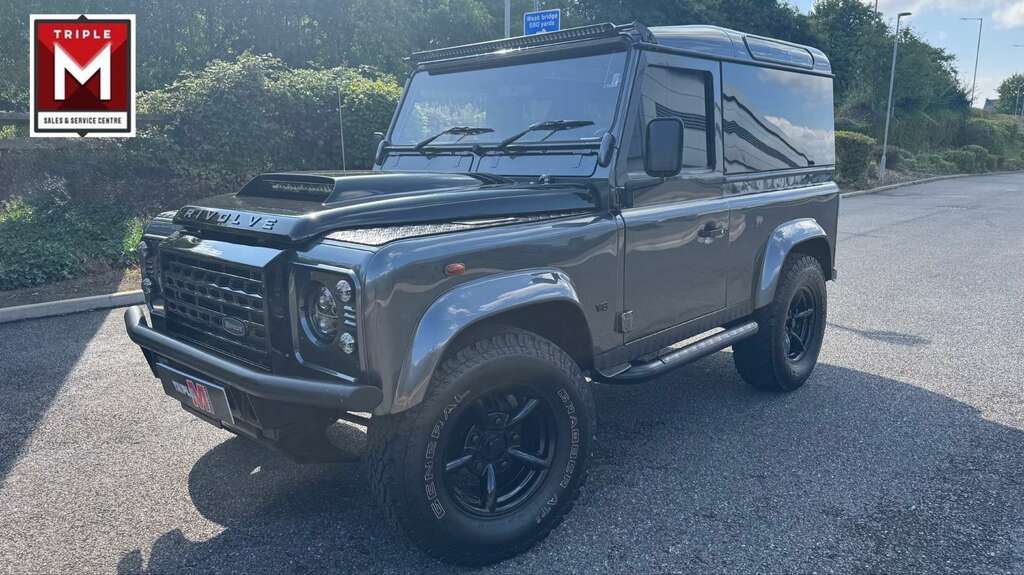 Land Rover Defender 6.2L V8 Ls3 Rivolve Defender 4Wd Grey