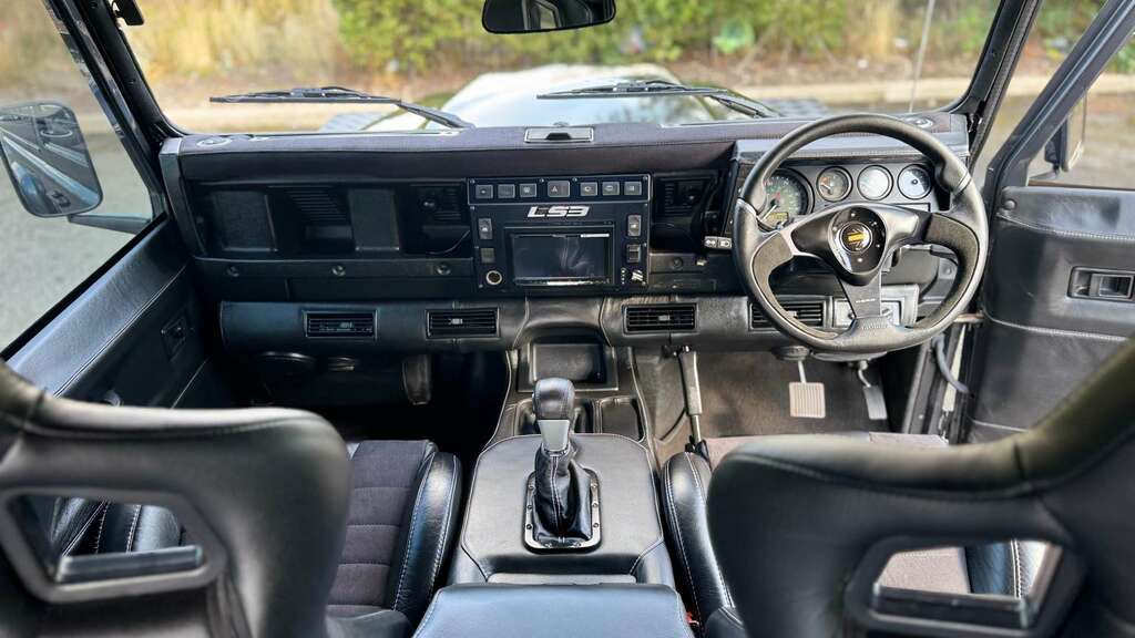 Land Rover Defender 90 Tdi U1906 Green #33