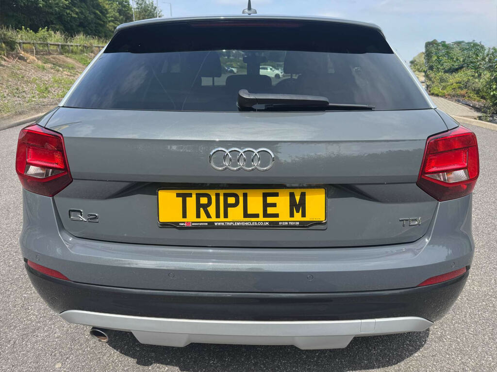 Audi Q2 1.6 Q2 Sport Tdi Grey #4