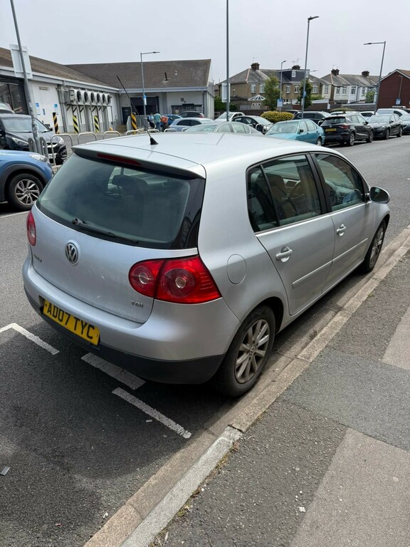Volkswagen Golf Match Fsi 5-Door Silver #5
