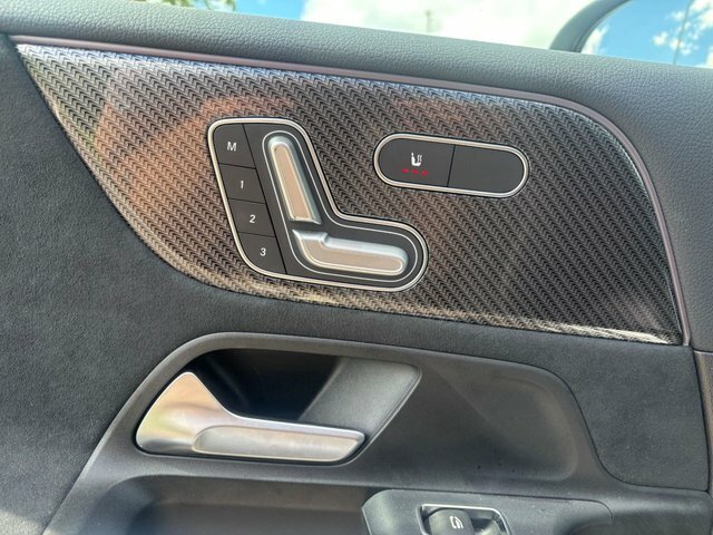 Mercedes-Benz B Class #25