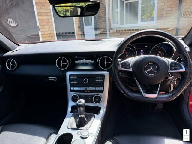 Mercedes-Benz SLC Slc200 Amg Line Convertible Red #3