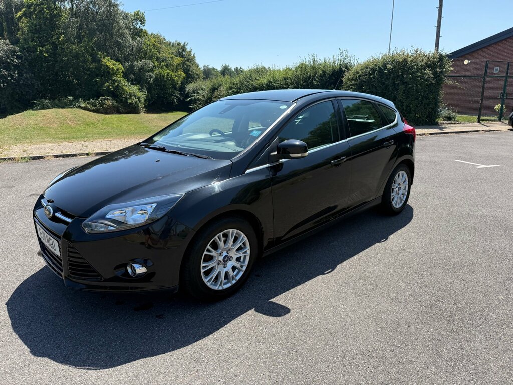 Ford Focus 1.6 Titanium Euro 5 Black