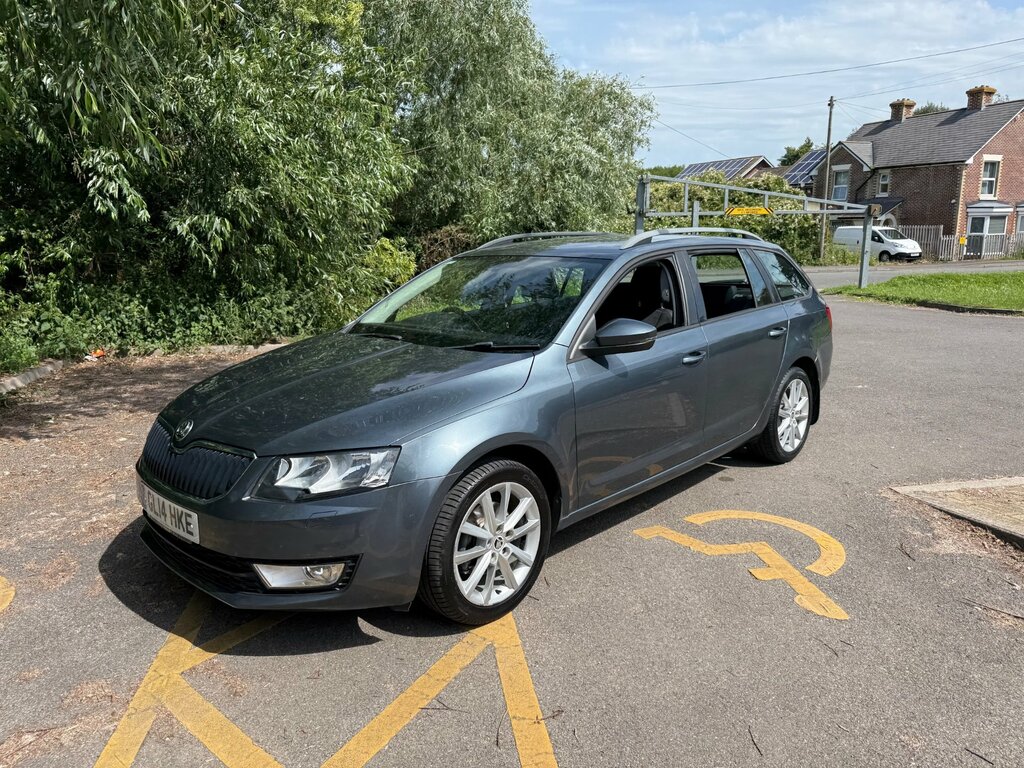 Skoda Octavia 1.4 Tsi Elegance Estate Euro 5 GL14HKE Grey #4