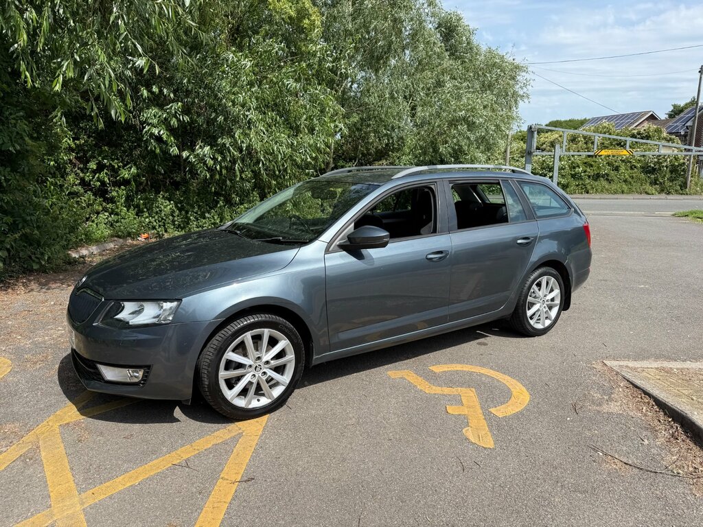 Skoda Octavia 1.4 Tsi Elegance Estate Euro 5 GL14HKE Grey #5