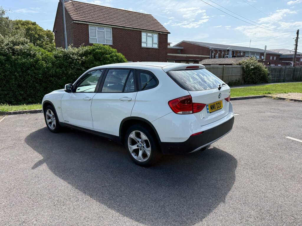 BMW X1 Estate 2.0 Black #15