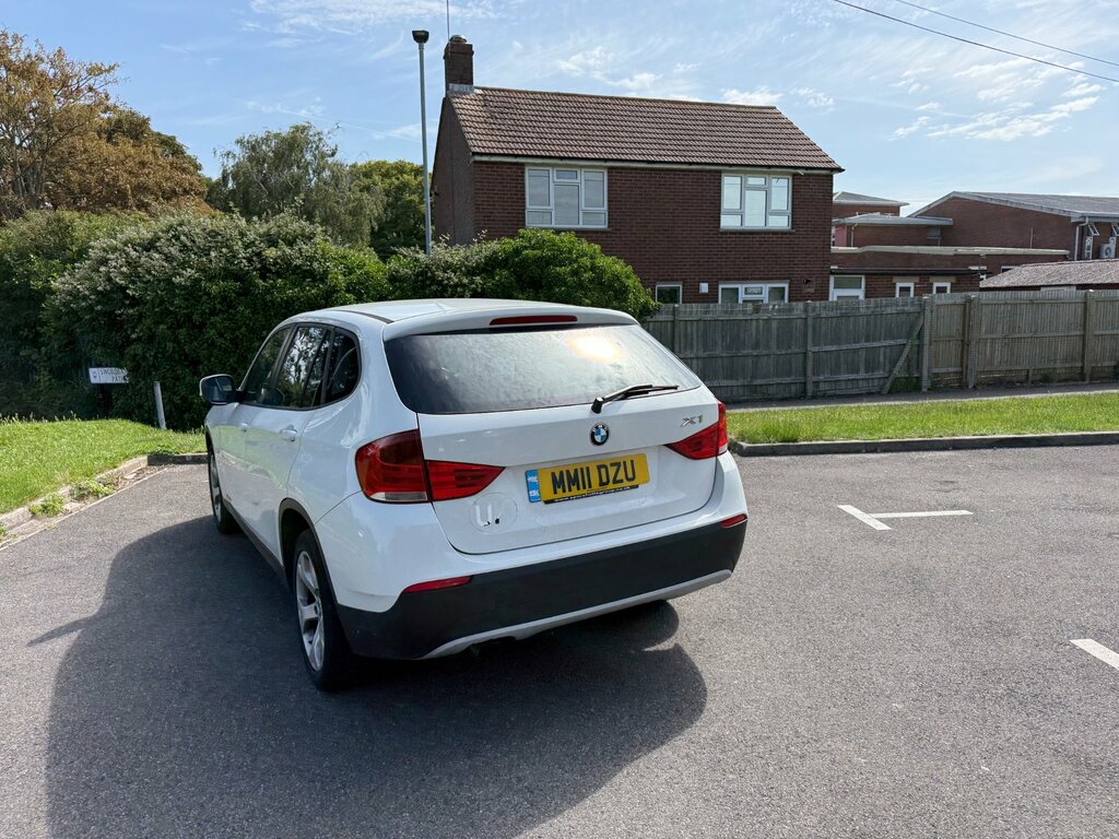 BMW X1 Estate 2.0 Black #17