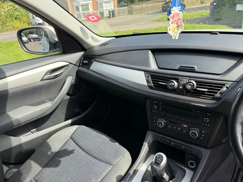 BMW X1 Estate 2.0 Black #39