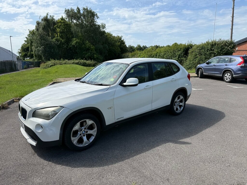 BMW X1 Estate 2.0 Black #8