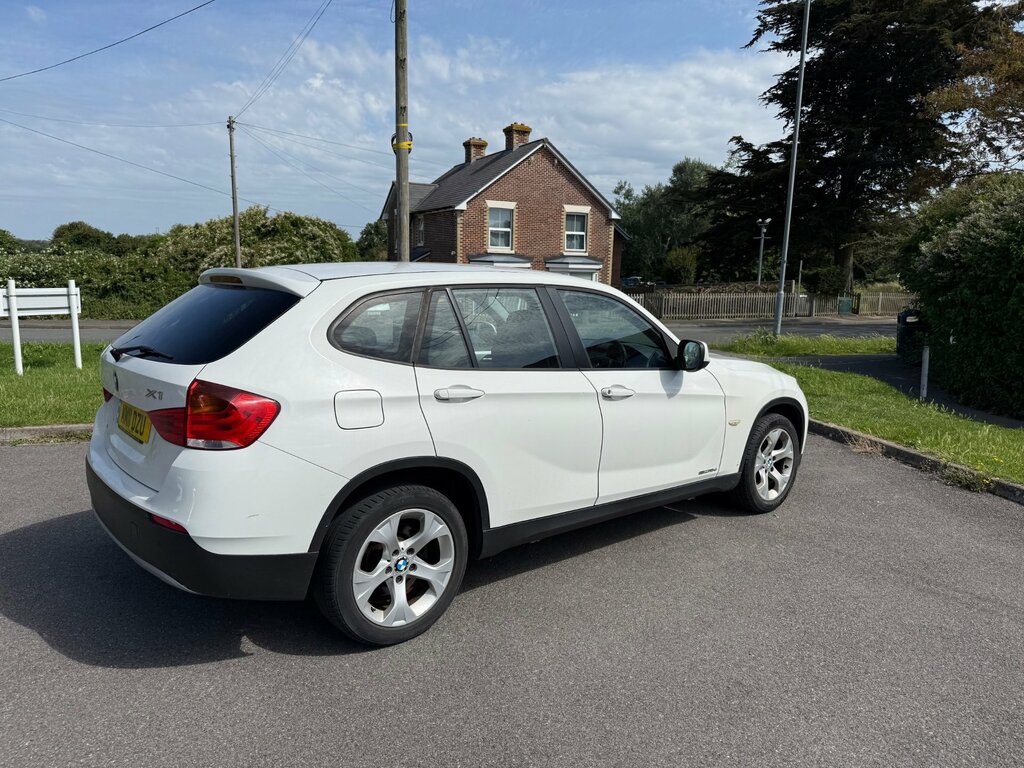 BMW X1 Estate 2.0 Black #23