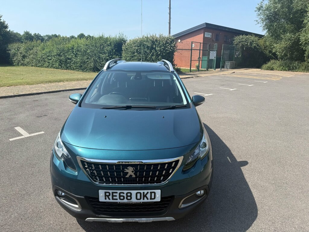 Peugeot 2008 1.2 Puretech Gpf Allure Suv Euro RE68OKD Green #2