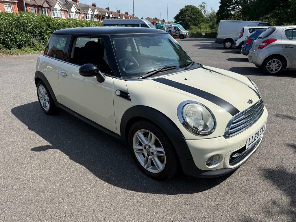 Mini Hatch 1.6 Cooper Hatchback Euro 5 122 White #2