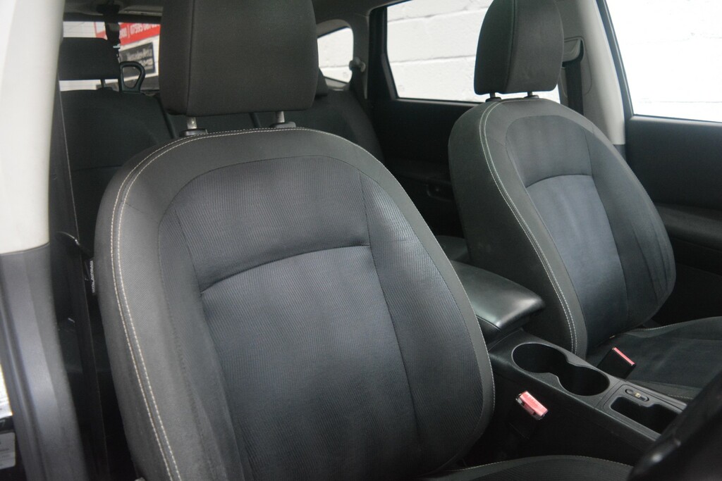 Nissan Qashqai+2 Acenta Plus Black #15