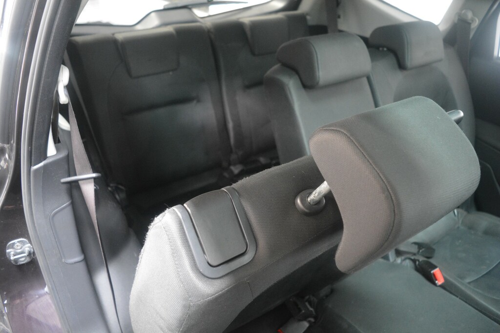 Nissan Qashqai+2 Acenta Plus Black #27