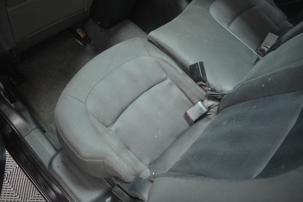 Nissan Qashqai+2 Acenta Plus Black #24