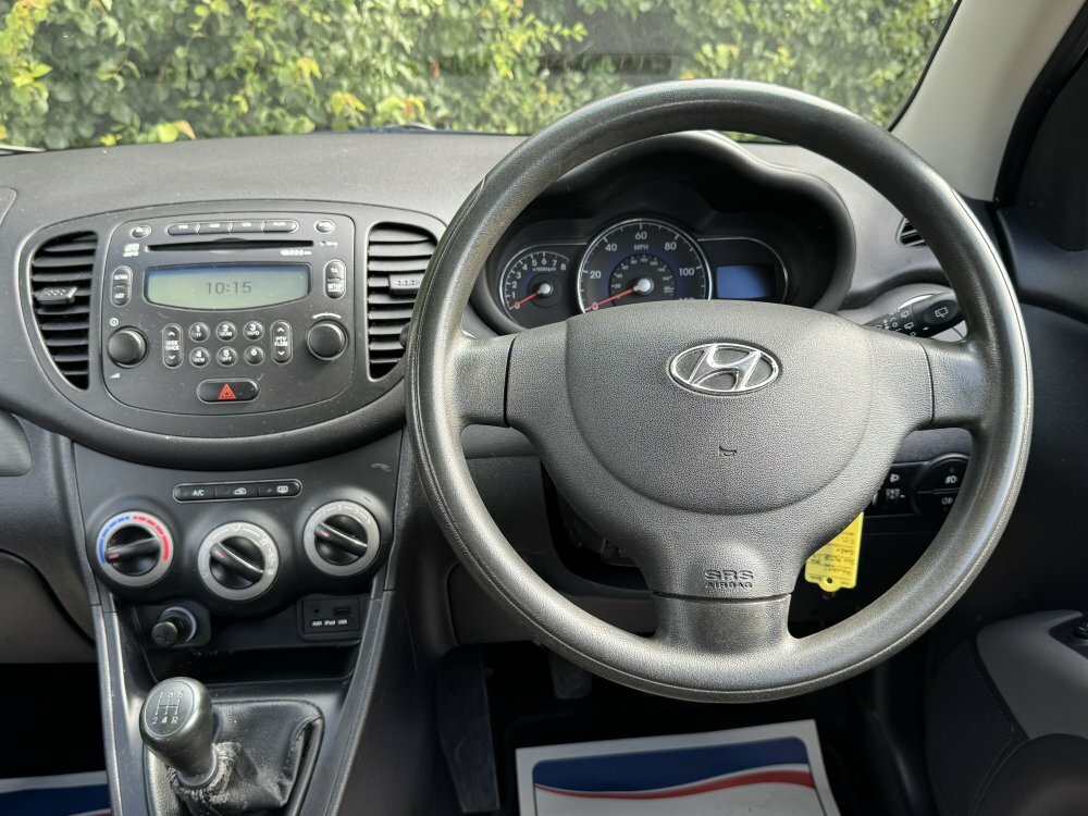 Hyundai I10 1.2 Active Black #9