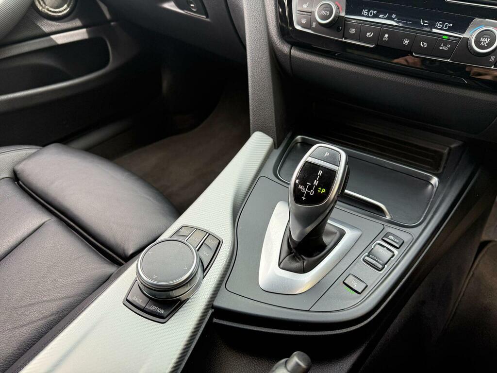 BMW 4 Series Gran Coupe 420D Gran Coupe M Sport White #33