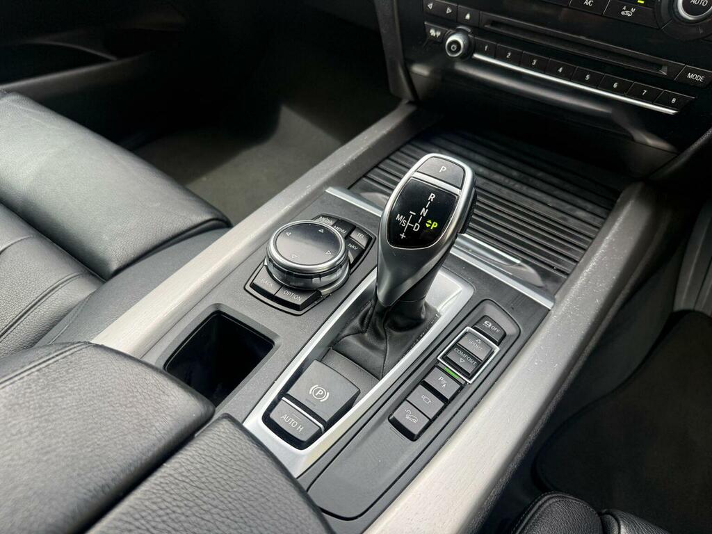 BMW X5 Xdrive30d M Sport White #44