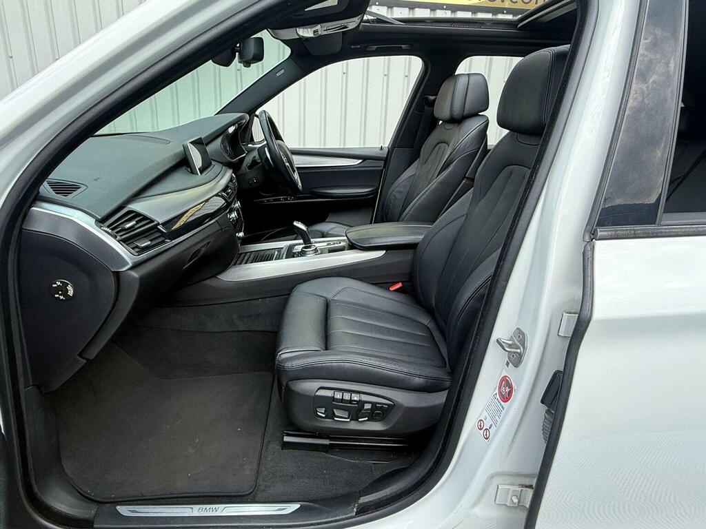 BMW X5 Xdrive30d M Sport White #31