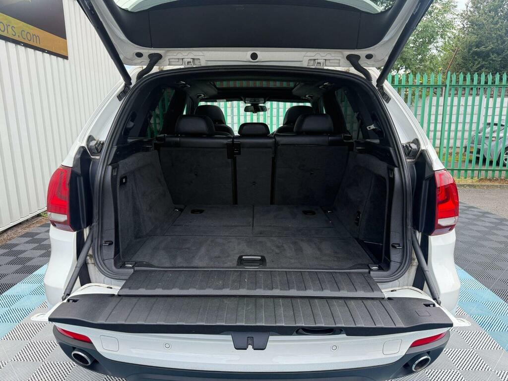 BMW X5 Xdrive30d M Sport White #25