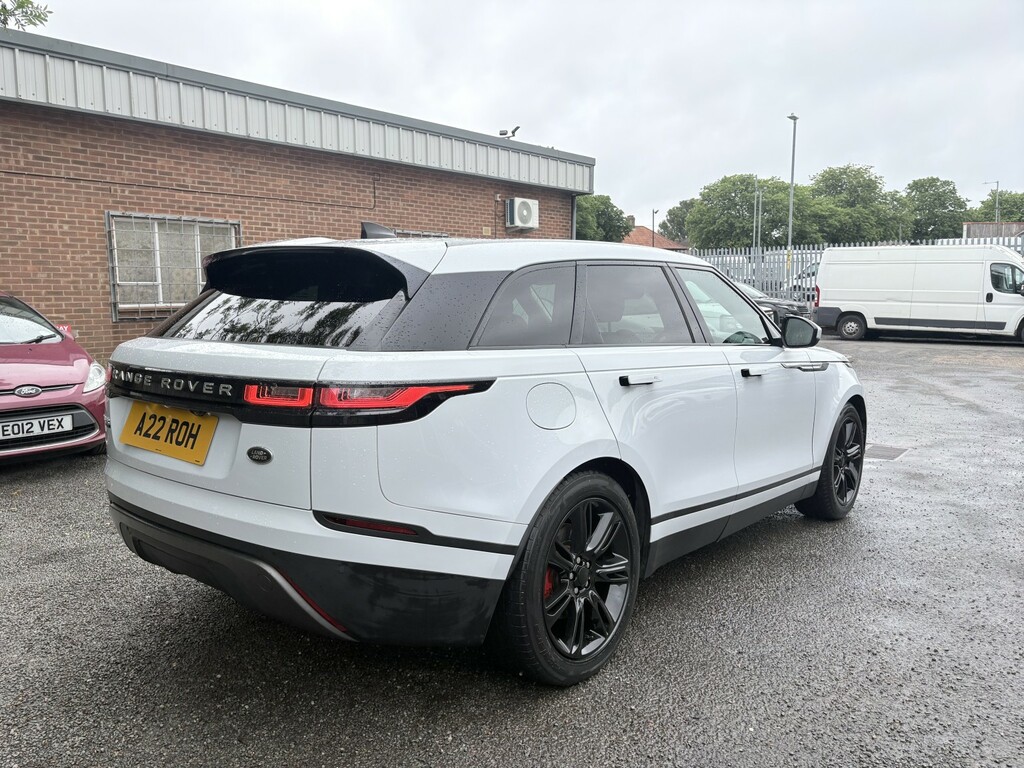 Land Rover Range Rover Velar 2.0 D240 S A22ROH White #4
