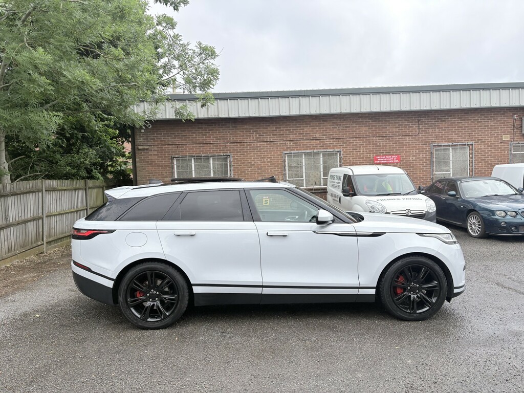 Land Rover Range Rover Velar 2.0 D240 S A22ROH White #5