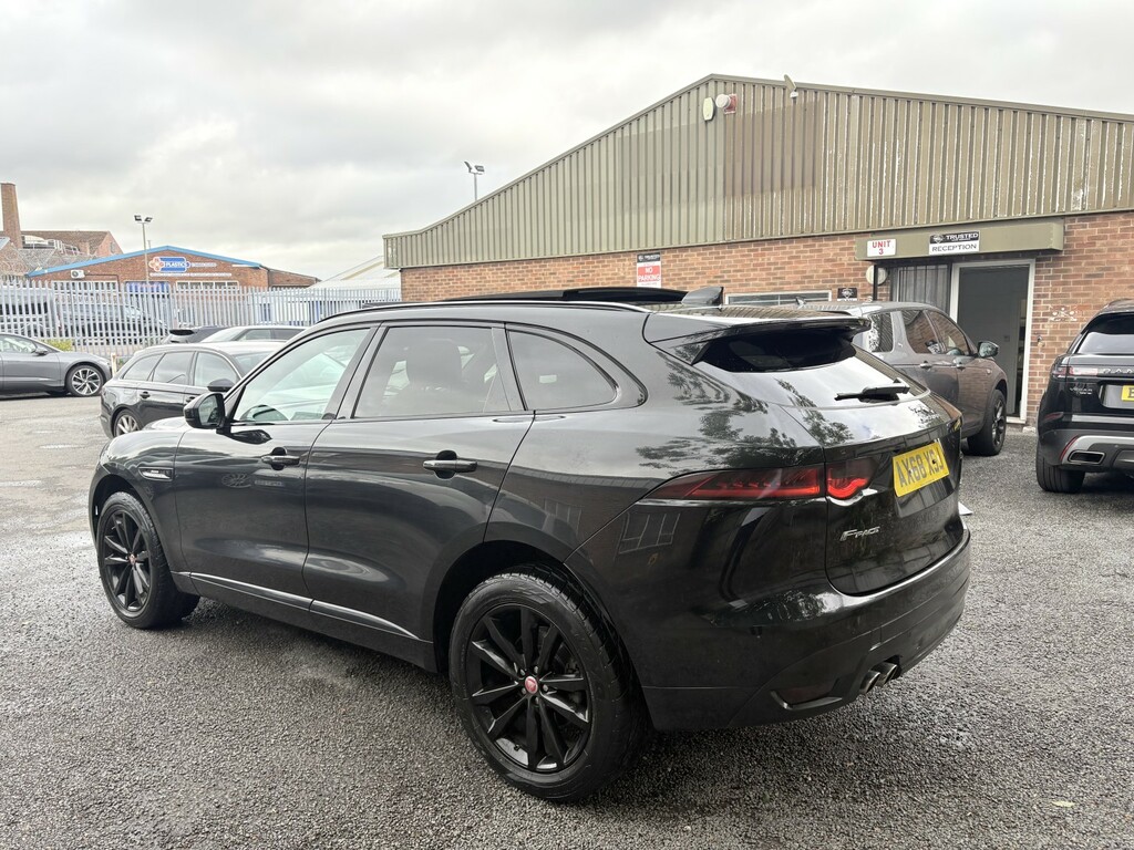 Jaguar F-Pace 2.0 D180 R-sport AX68XSJ Black #4