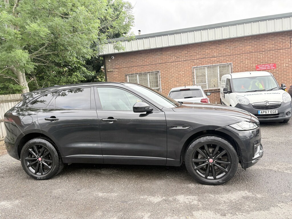Jaguar F-Pace 2.0 D180 R-sport AX68XSJ Black #6