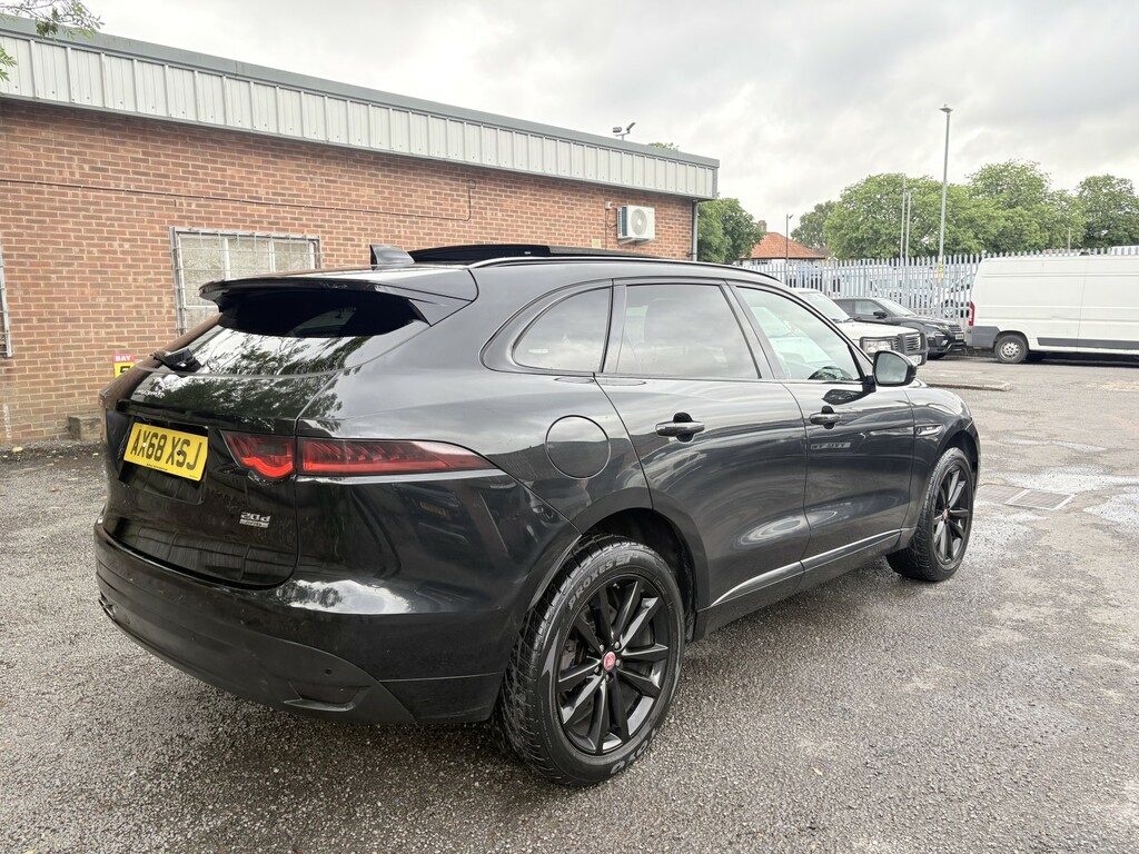 Jaguar F-Pace 2.0 D180 R-sport AX68XSJ Black #3