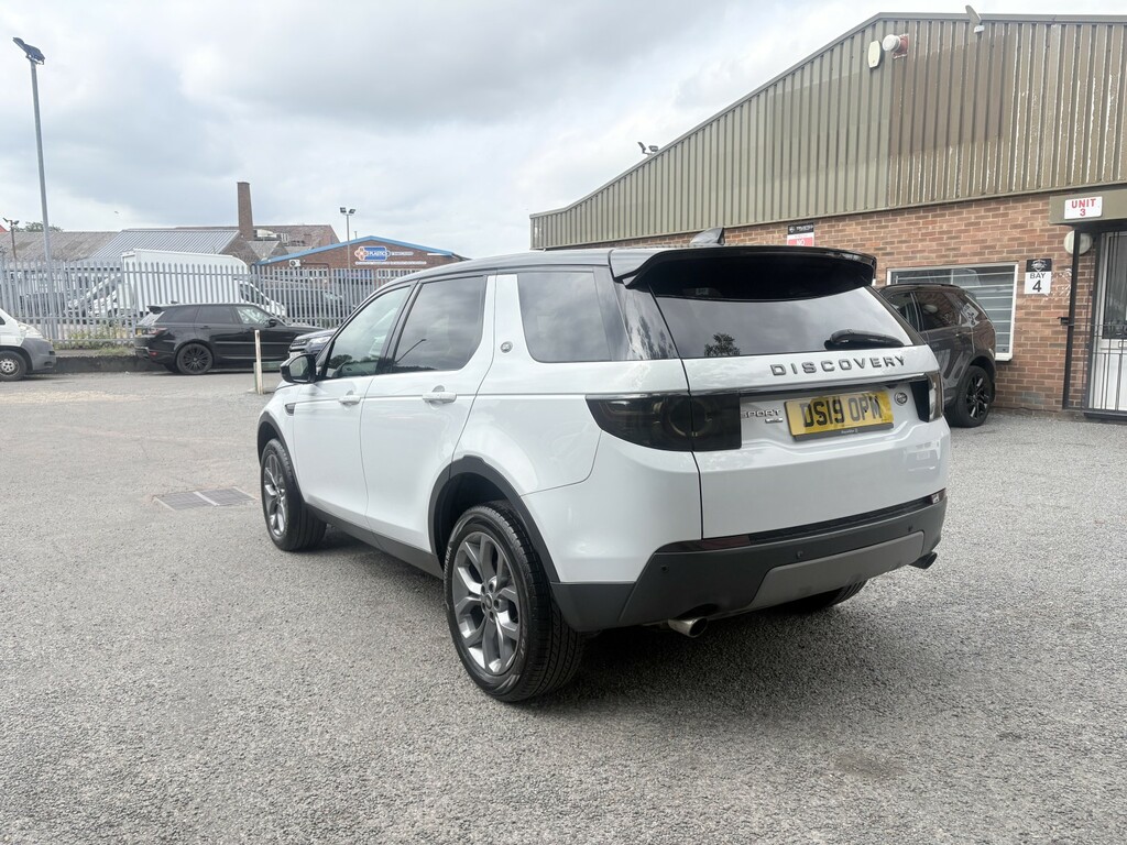 Land Rover Discovery Sport 2.0 Td4 Landmark DS19OPM White #3
