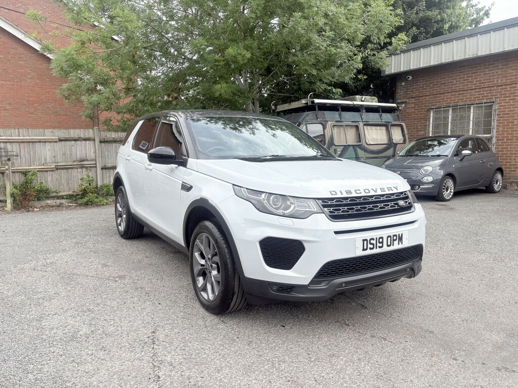 Land Rover Discovery Sport 2.0 Td4 Landmark DS19OPM White #2