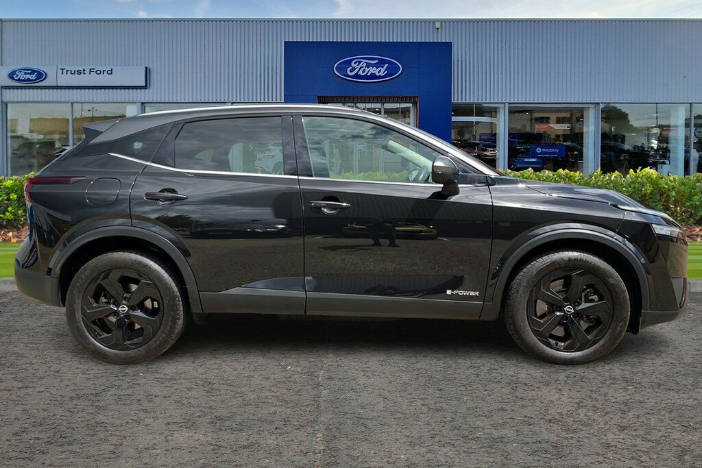 Nissan Qashqai 1.5 H E-power Kuro Edition Suv Hybrid A KF73VHU Black #3