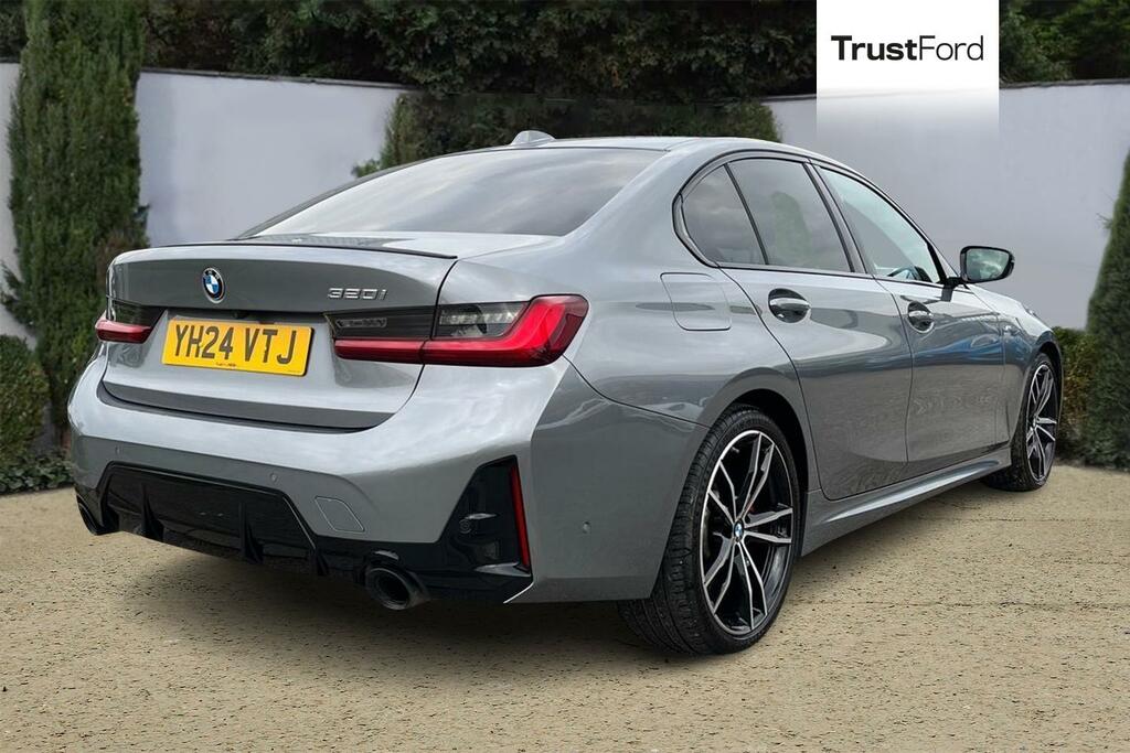 BMW 3 Series 320I M Sport Step YH24VTJ Grey #4