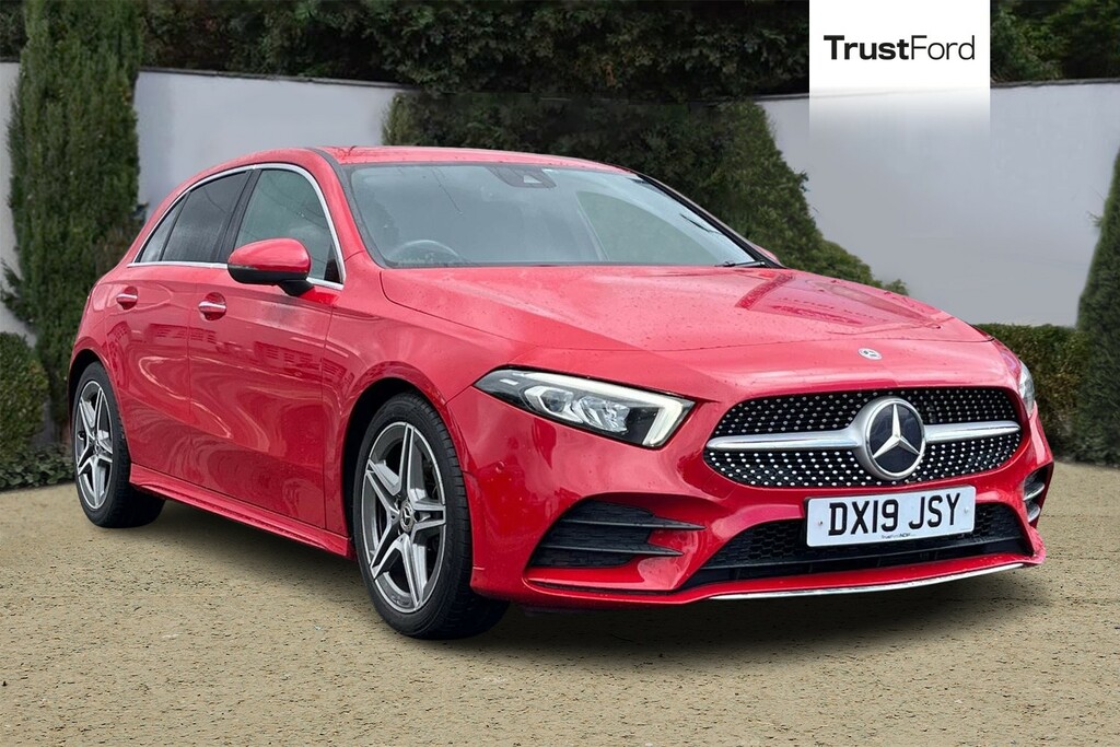 Mercedes-Benz A Class 1.3 A180 Amg Line Premium Hatchback 7 Red