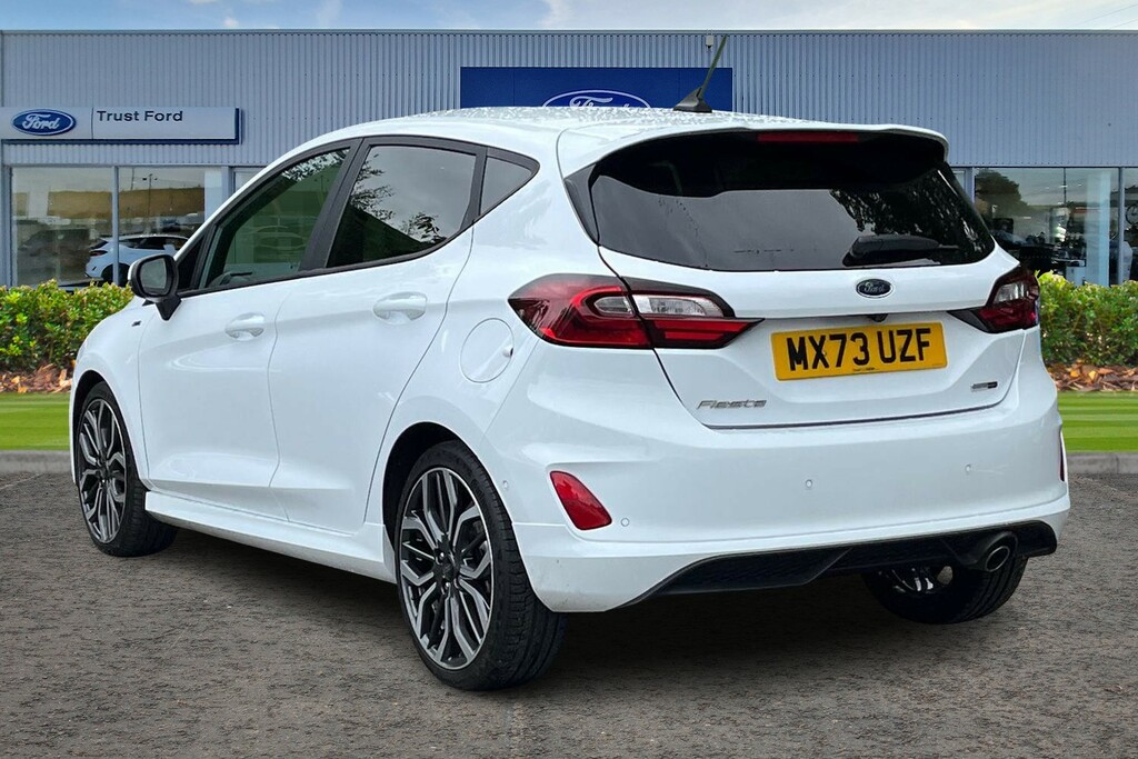 Ford Fiesta 1.0 Ecoboost Hbd Mhev 125 St-line X Self MX73UZF White #2