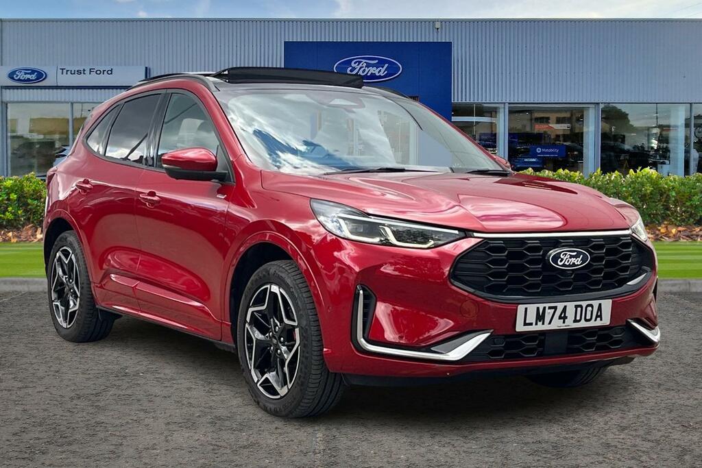 Ford Kuga 2.5 Duratec 14.4Kwh St-line X Suv Plug- Red