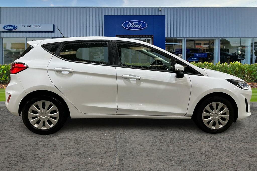 Ford Fiesta 1.1 Trend YGZ7471 White #3