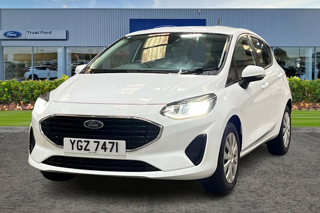 Ford Fiesta 1.1 Trend YGZ7471 White #5