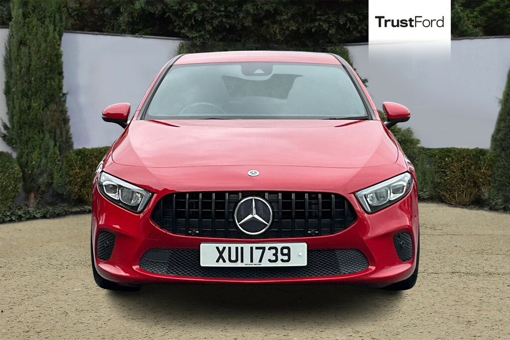 Mercedes-Benz A Class A180d Sport Executive XUI1739 Red #6