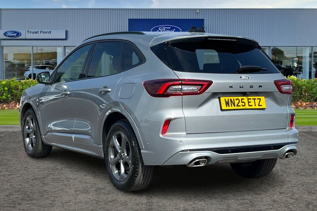 Ford Kuga 1.5 Ecoboost St-line WN25ETZ Silver #2